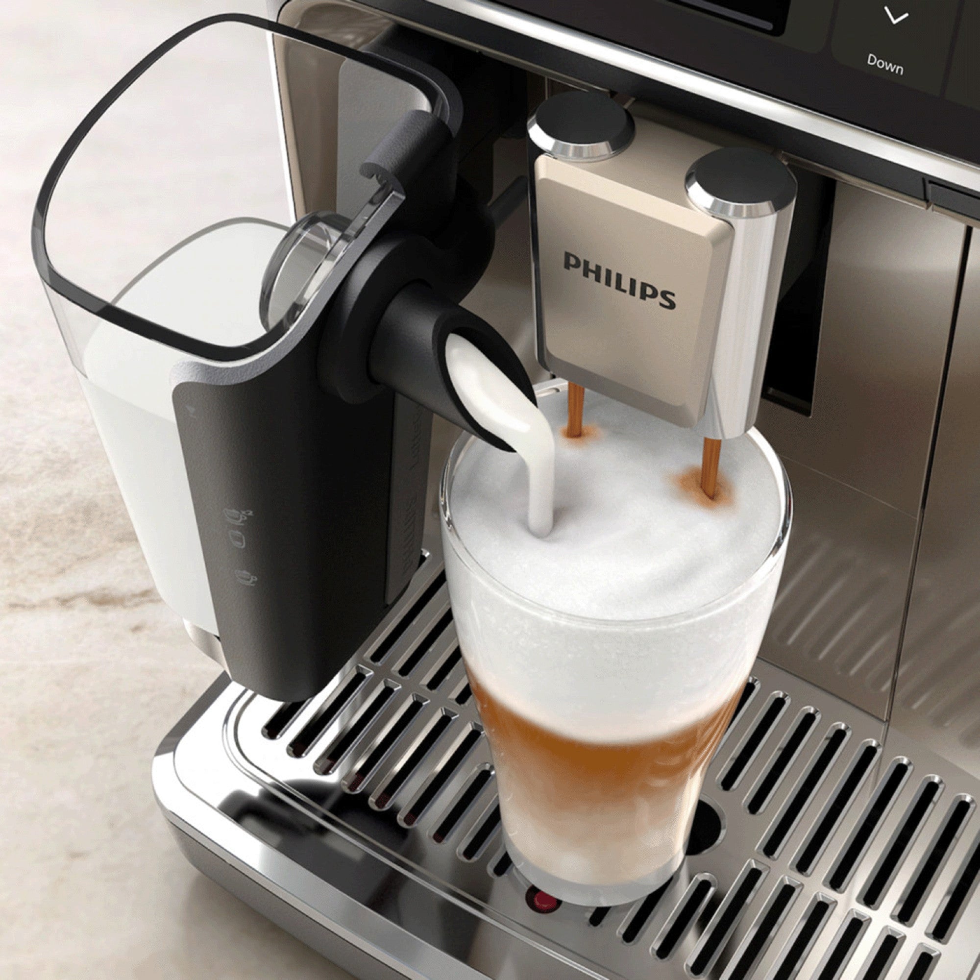 Kaffeevollautomat Serie 5500 EP5546/70 – LatteGo Milchsystem, 20 Kaffeespezialitäten (heiße und kalte), Leiser mit SilentBrew, QuickStart, Schwarz/Silber